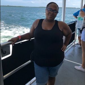 Meet your Posher, Phalisa